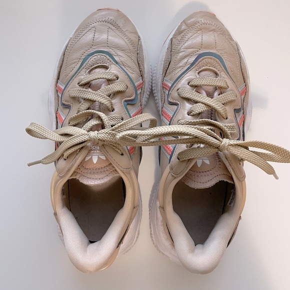 Adidas Ozweego Women Leather Size 6 - Picture 2 of 8